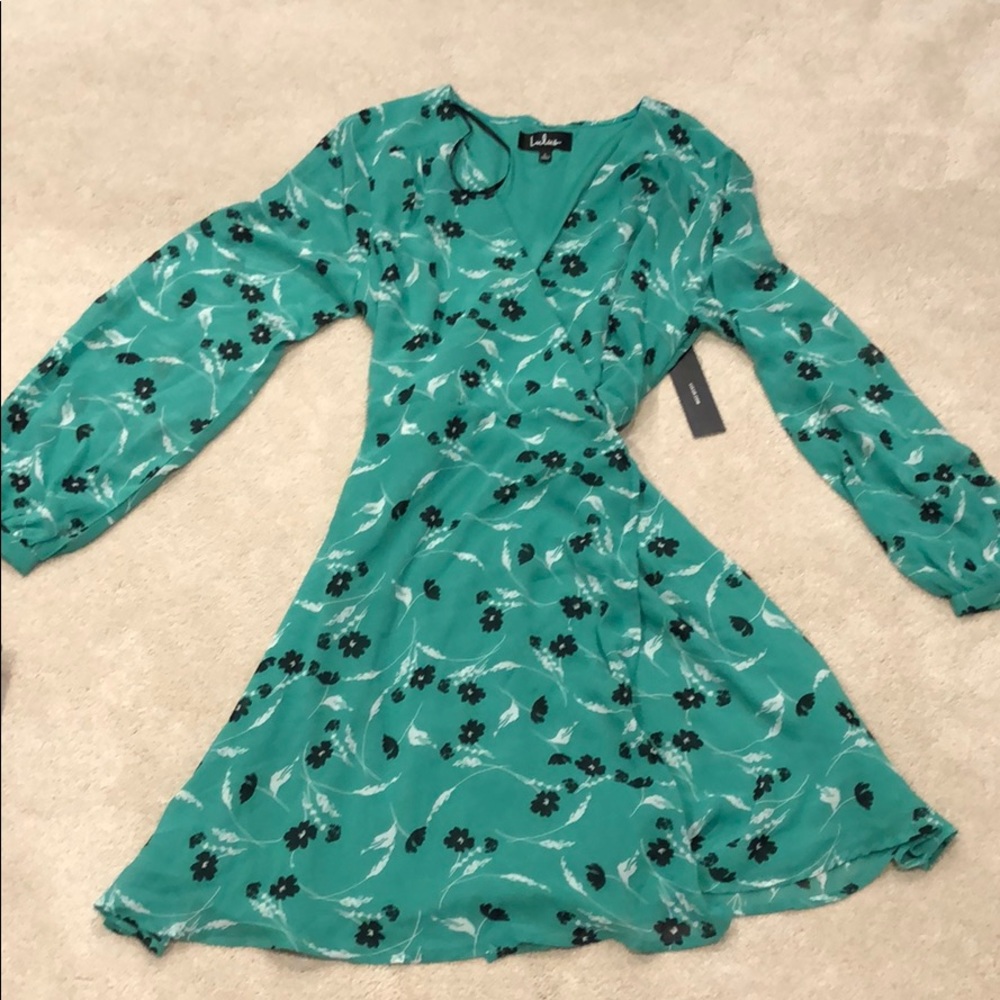 Lulus floral wrap dress